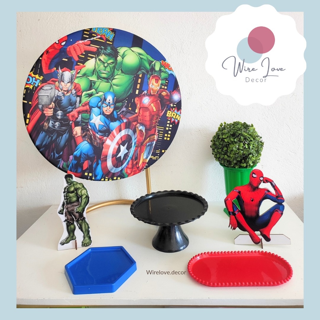 Kit Só Um Bolinho  Vingadores - Kit de Mesa   - Wire Love Decor