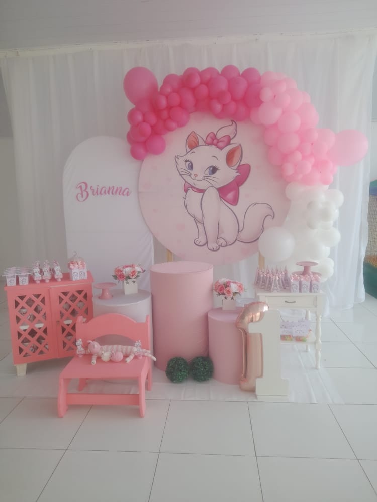 Decoração Gata Marrie - Adna Decor