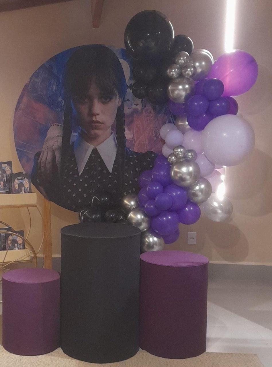 Kit Pegue E Monte Wandinha - Adna Decor