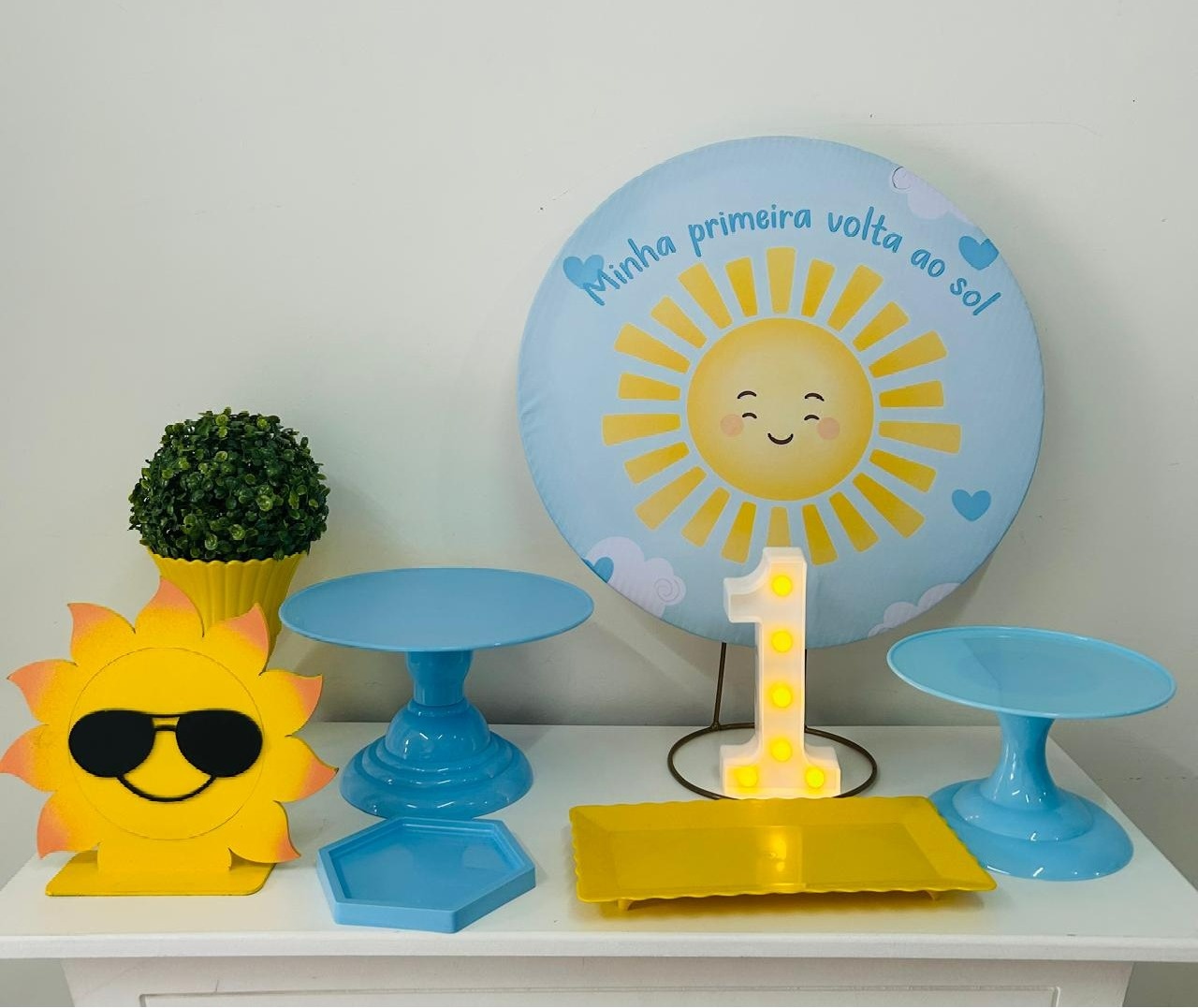 Kit Festa Na Mesa P Minha Primeira Volta Ao Sol - A FESTA E DECORAÇÃO