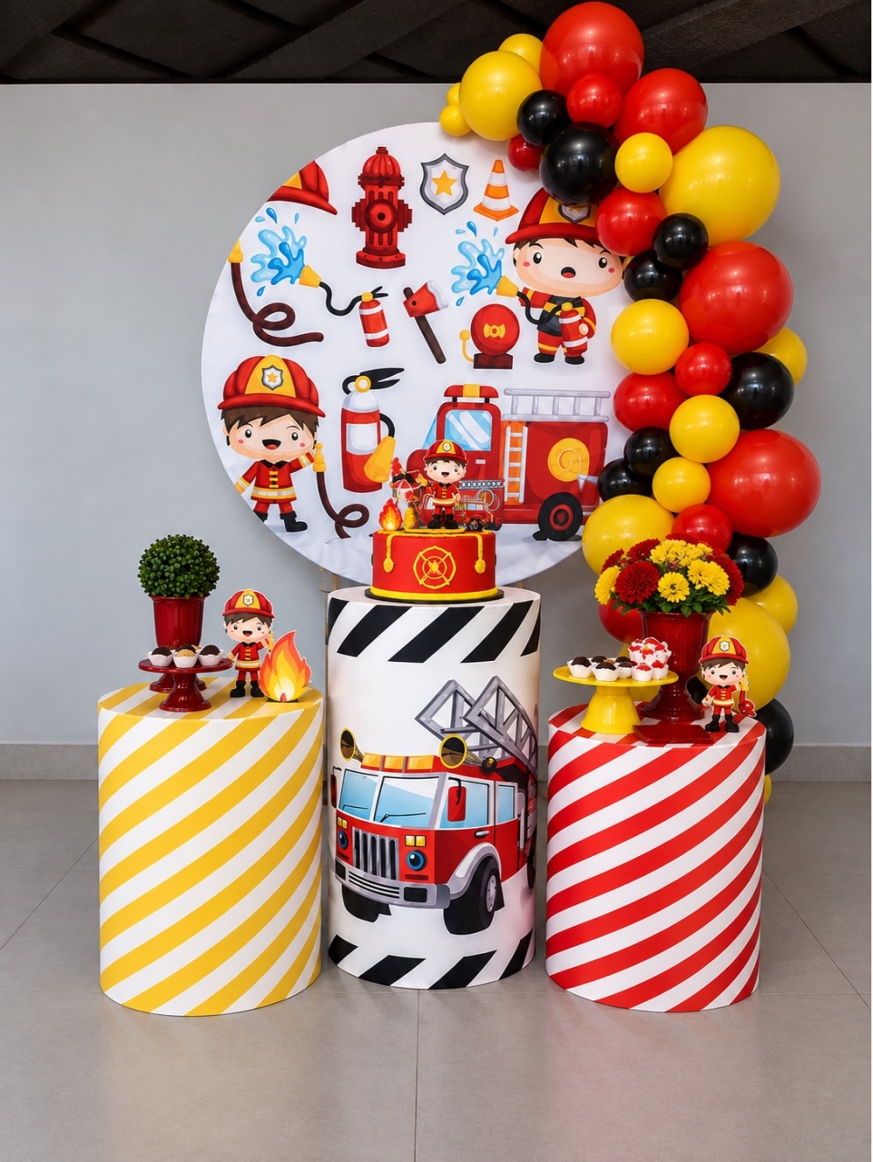 Bombeiro Kit Completo Com Balões - A FESTA E DECORAÇÃO
