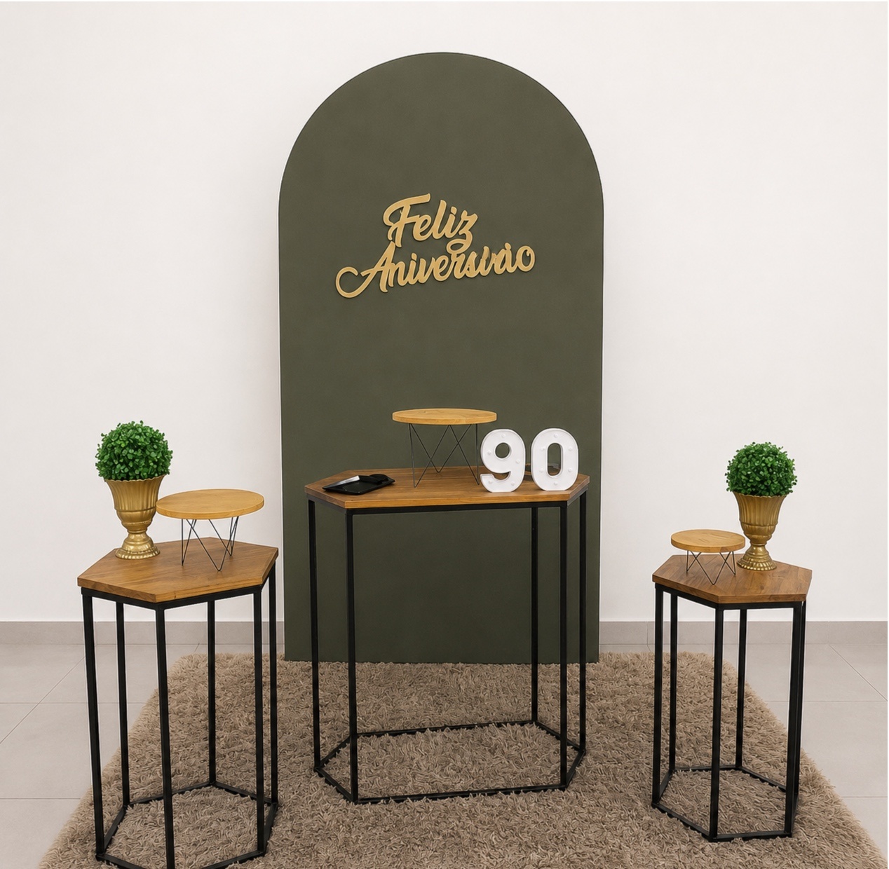 Kit Romano Verde Oliva Com Mesas Metal Preta - A FESTA E DECORAÇÃO