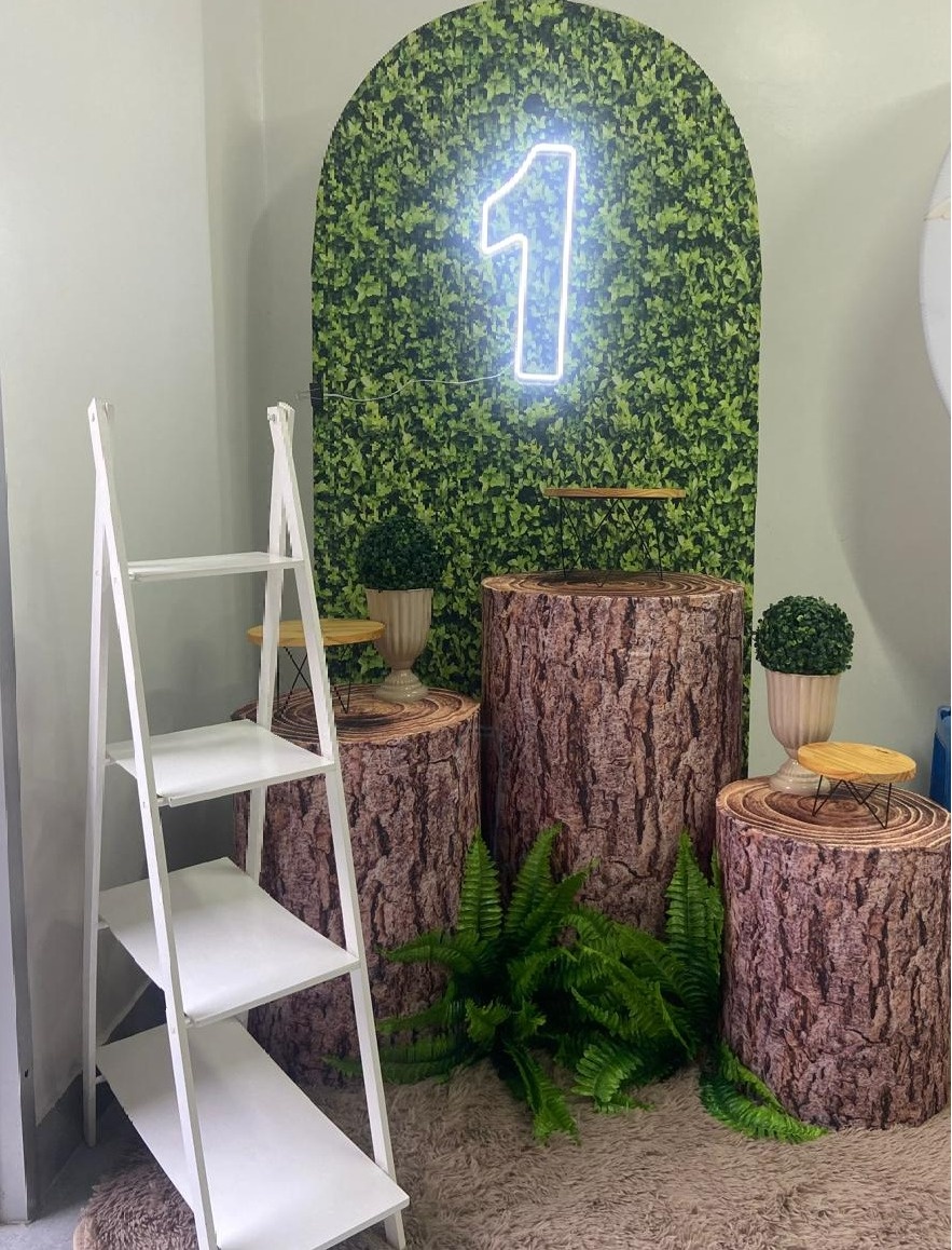 Kit Romano Folhas E Tronco  - A FESTA E DECORAÇÃO