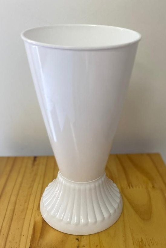 Vaso Slim Branco  - A FESTA E DECORAÇÃO