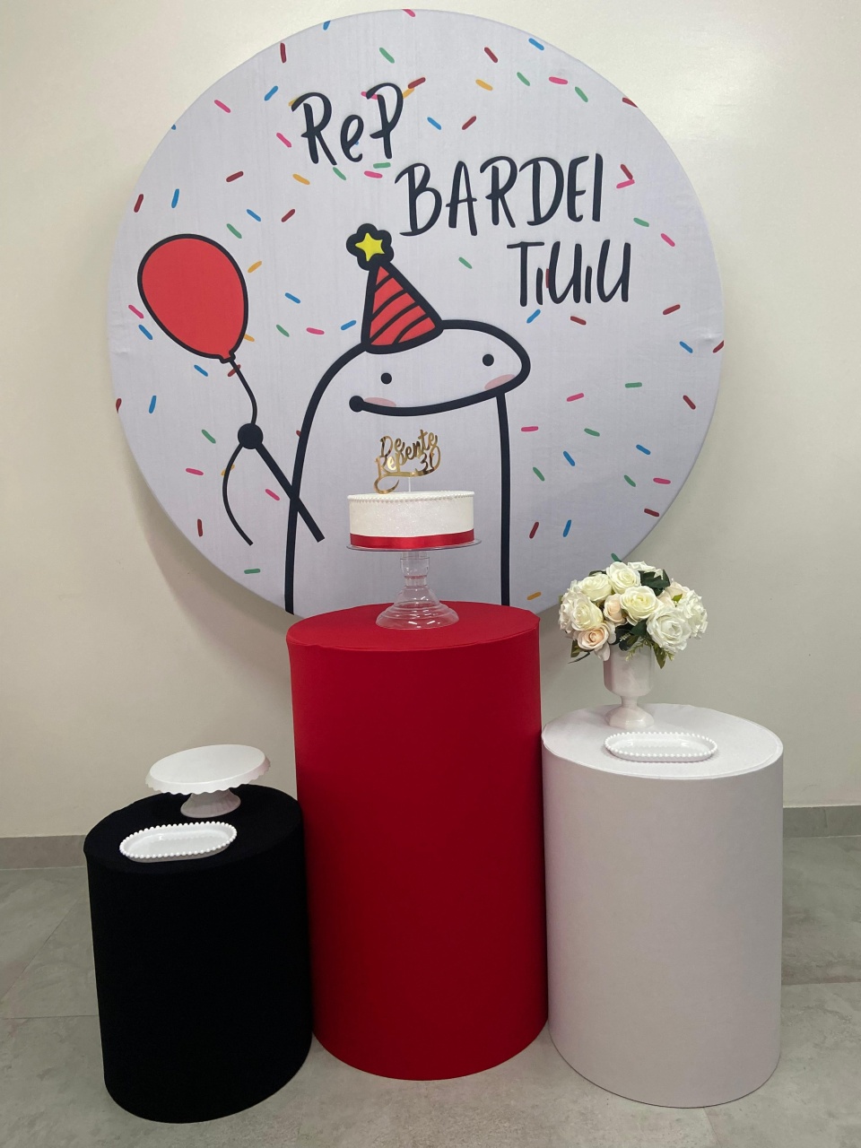 Kit Básico Hap Bardei Tiuiu - A FESTA E DECORAÇÃO