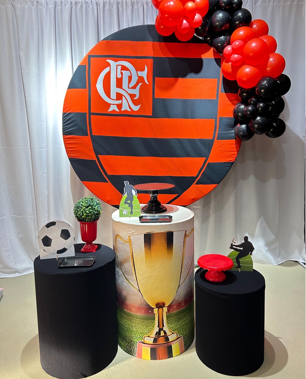 Kit Completo Com Balões Flamengo   - A FESTA E DECORAÇÃO