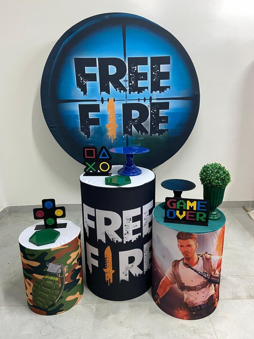 Kit Básico Free Fire - A FESTA E DECORAÇÃO