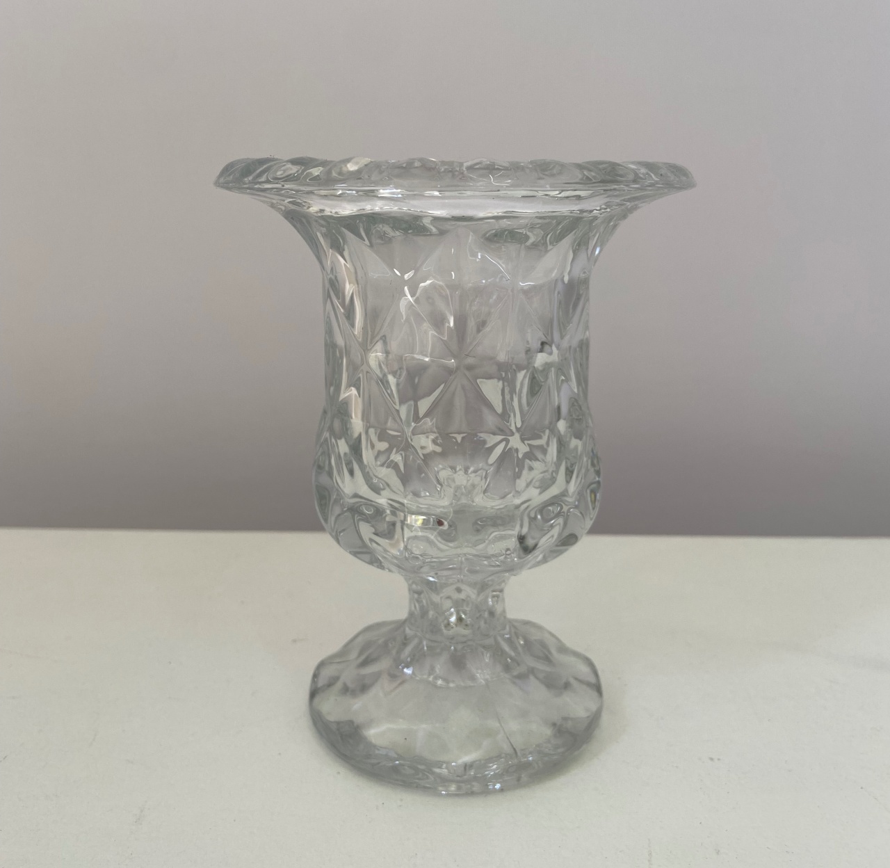 Vaso de Flor de Vidro Transparente P - A FESTA E DECORAÇÃO