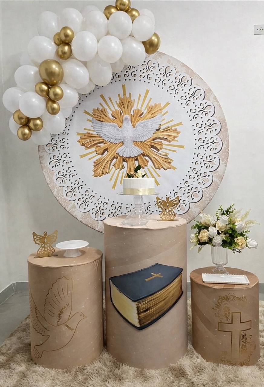 Kit Completo Com Balão Espirito Santo Bege E Branco - A FESTA E DECORAÇÃO