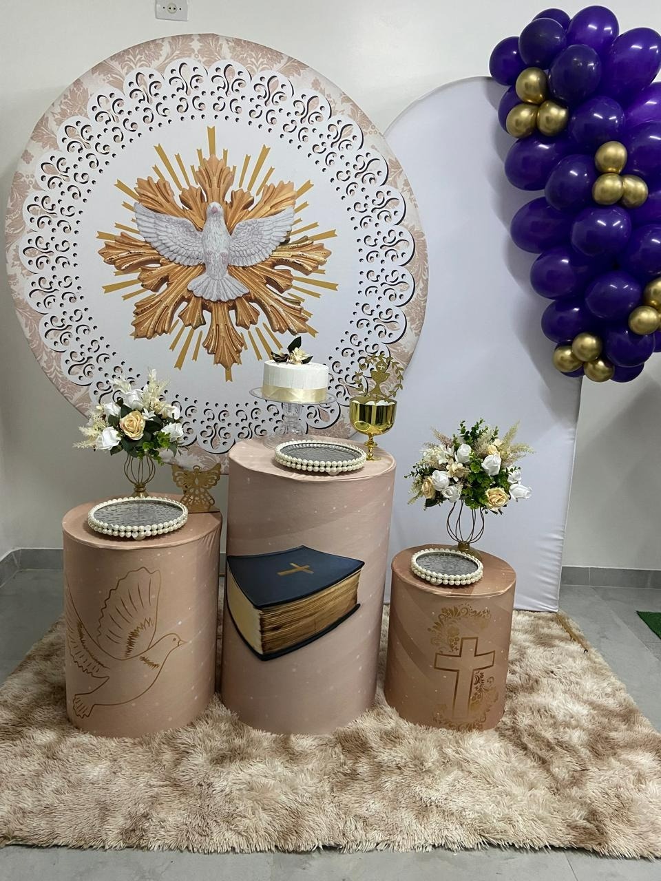 Espirito Santo Bege E Branco  Kit  Luxo  - A FESTA E DECORAÇÃO