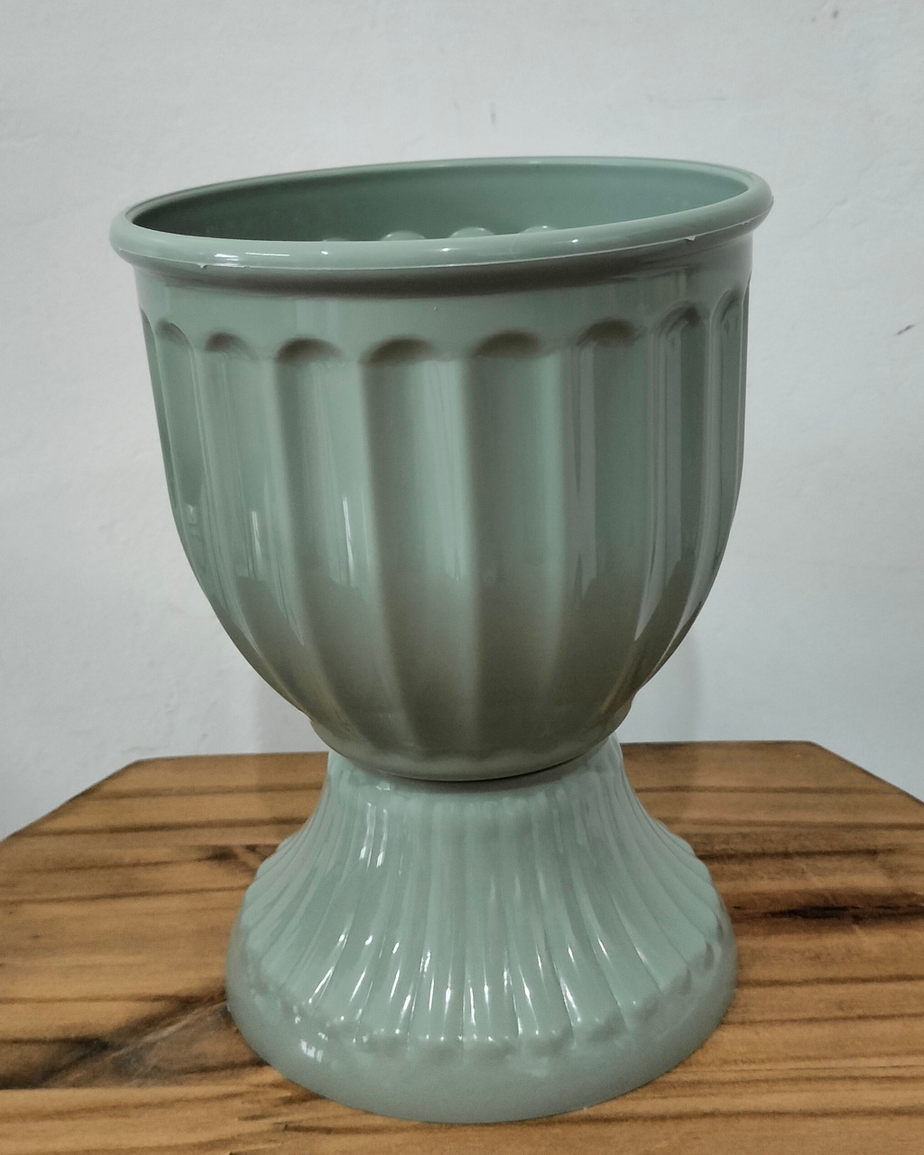 Vaso Verde Oliva - A FESTA E DECORAÇÃO