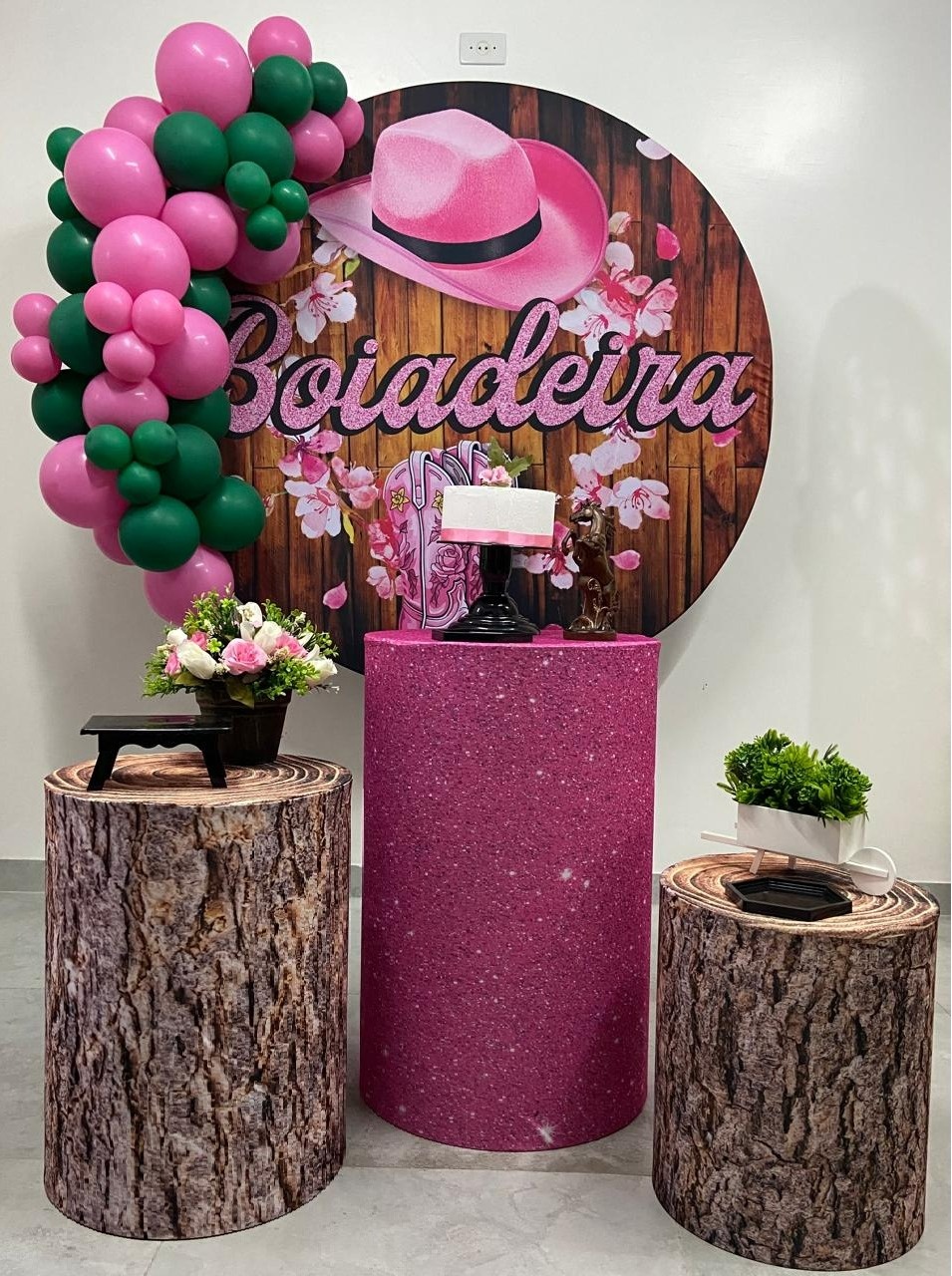  Boiadeira Kit Completo Com Balões - A FESTA E DECORAÇÃO