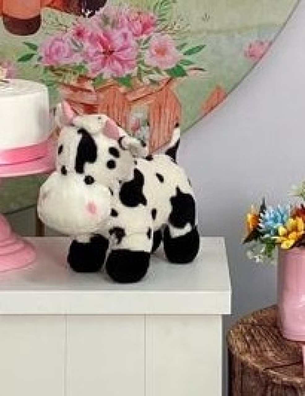 Vaca Pelucia Fazendinha - A FESTA E DECORAÇÃO