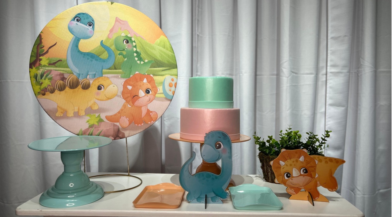 Dino Baby Menina Kit Festa Na Mesa M - A FESTA E DECORAÇÃO