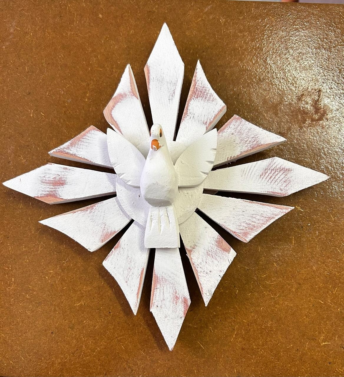 Espírito Santo  Madeira Branco 30Cm - A FESTA E DECORAÇÃO