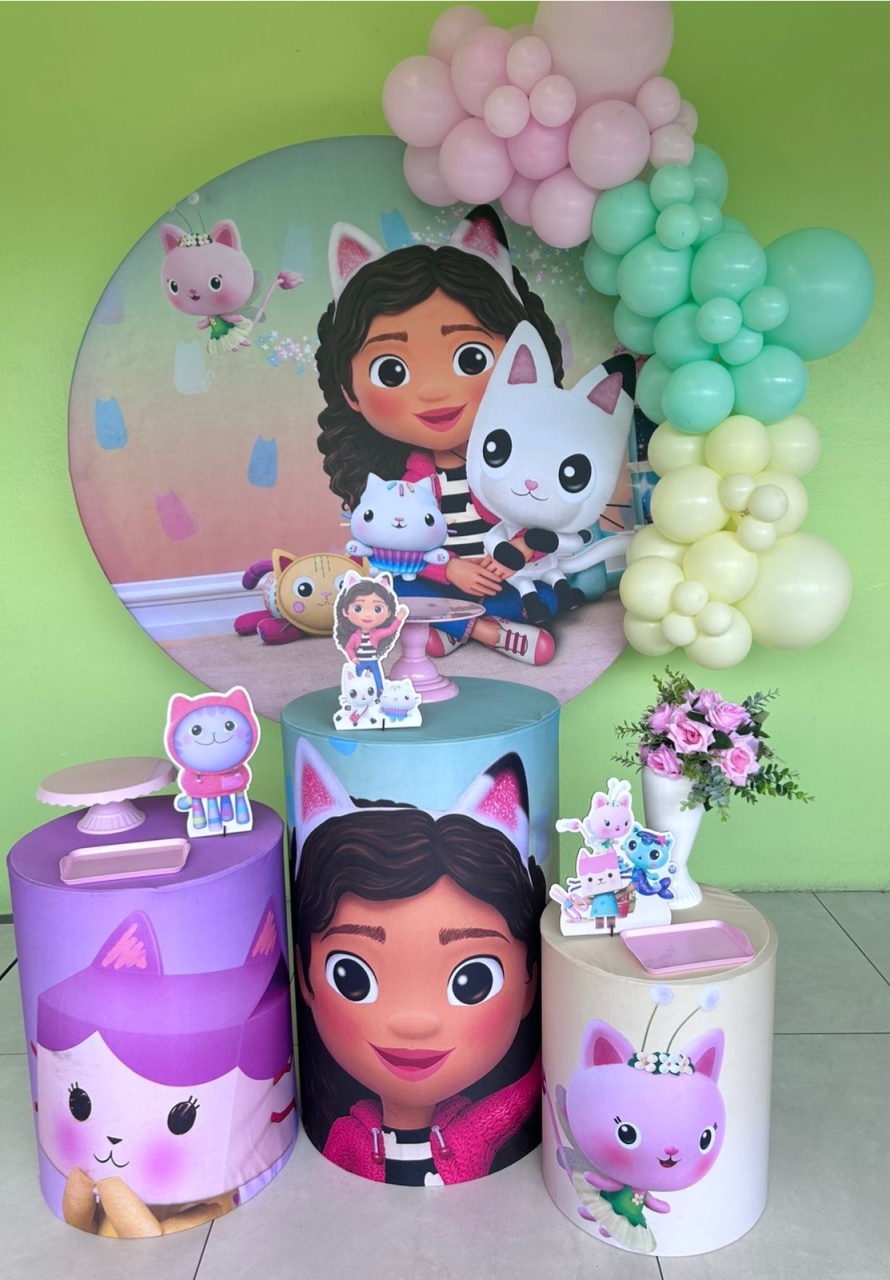 Kit Completo Com Balões Casa Mágica da Gabby  - A FESTA E DECORAÇÃO