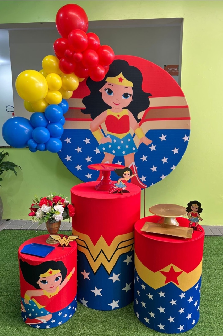 Mulher Maravilha Kit Completo Com Balões - A FESTA E DECORAÇÃO