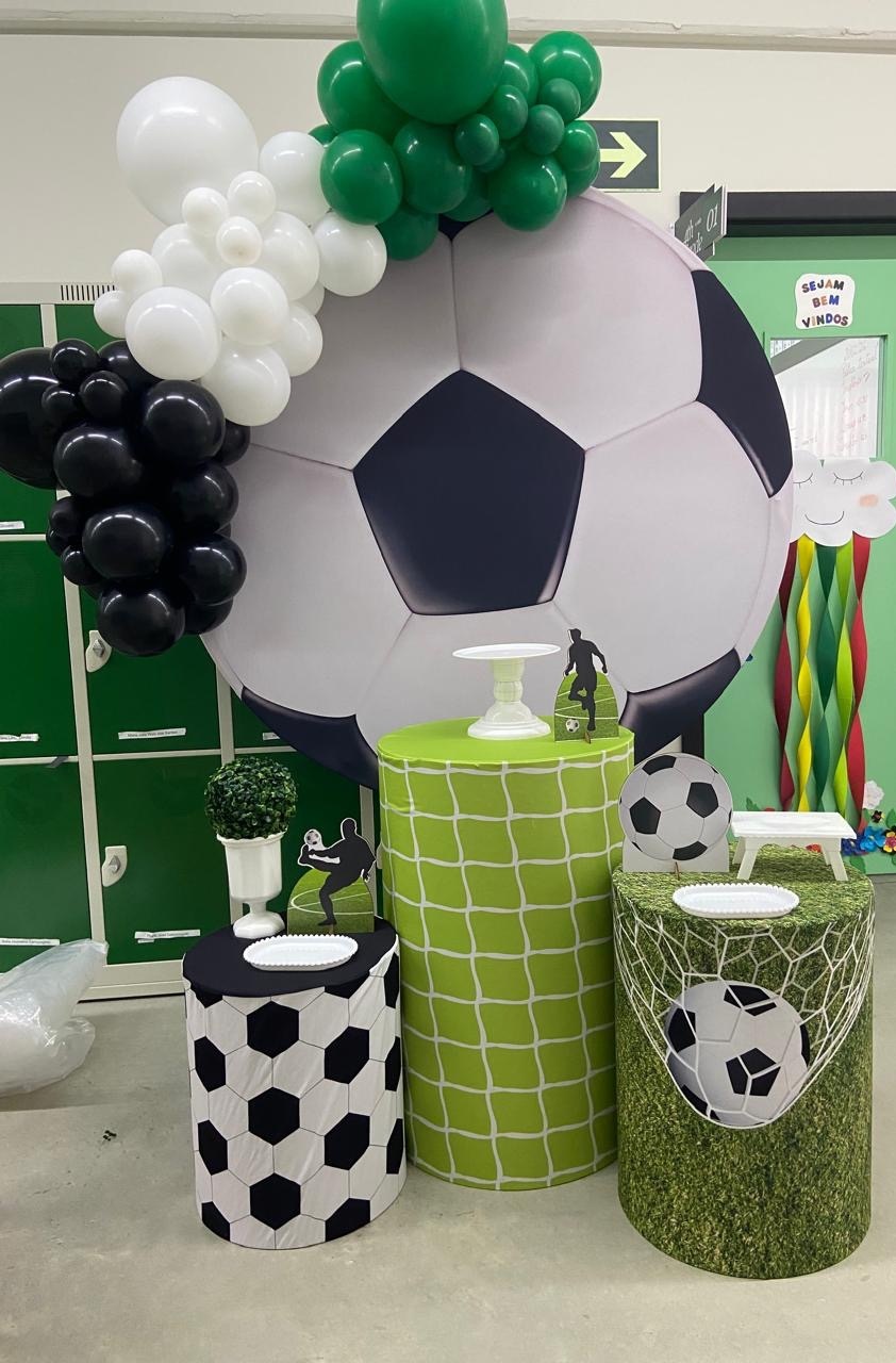 Kit Completo Com Balões Futebol Bola Preta E Branco  - A FESTA E DECORAÇÃO