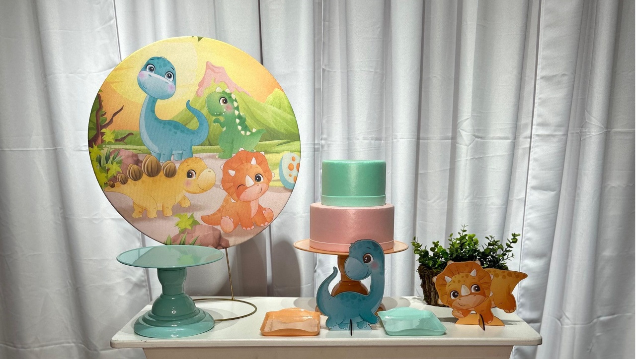 Dino Baby Kit Festa Na Mesa P - A FESTA E DECORAÇÃO