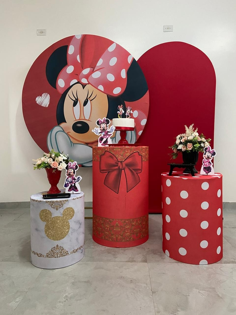 Kit Completo Com Romano Minnie Vermelha - A FESTA E DECORAÇÃO