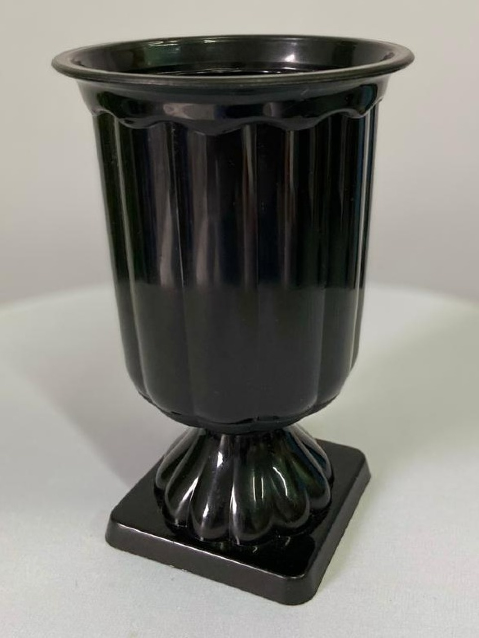 Vaso Romano Preto - A FESTA E DECORAÇÃO
