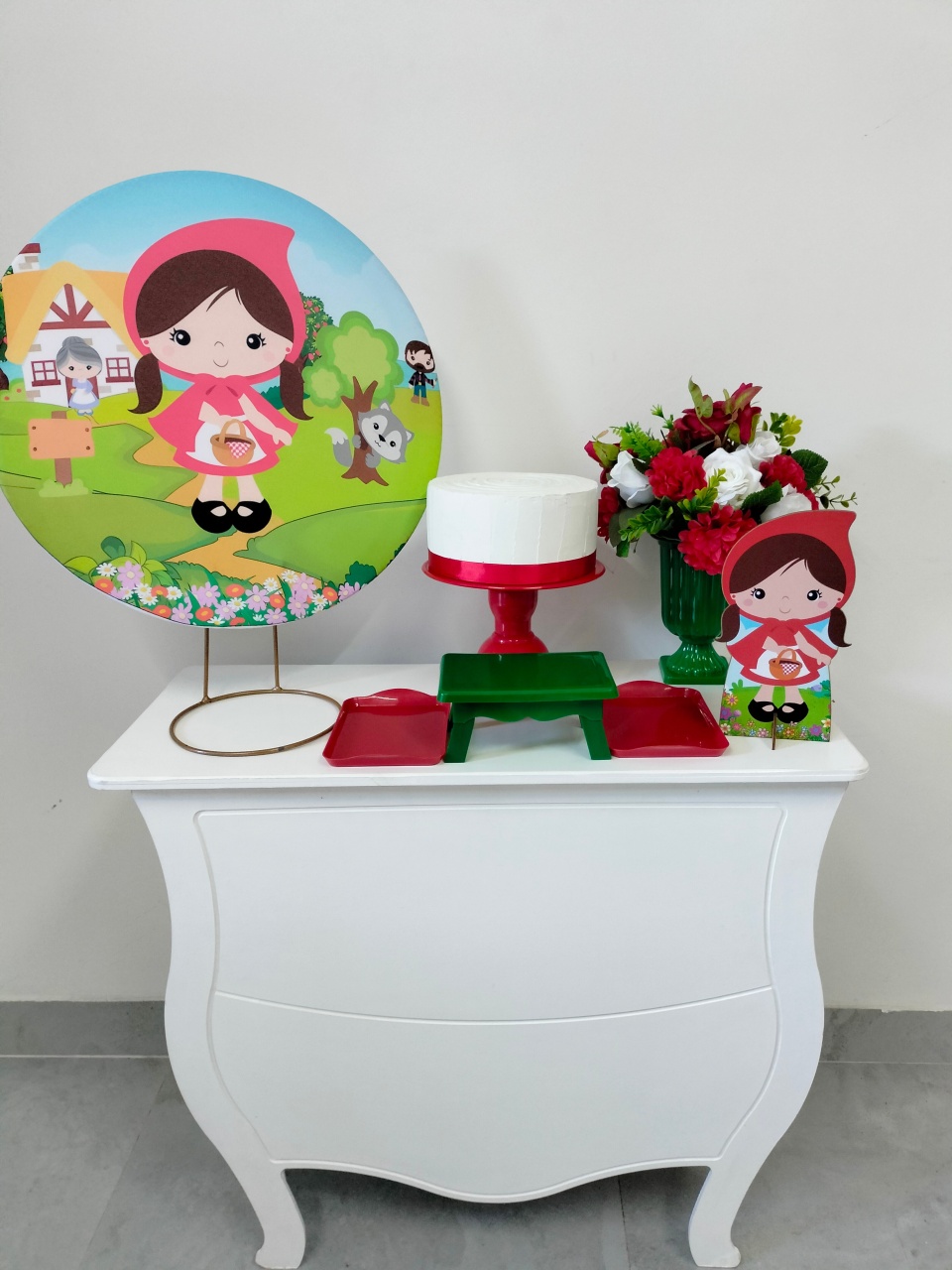 Kit Festa Na Mesa G Chapeuzinho Vermelho   - A FESTA E DECORAÇÃO