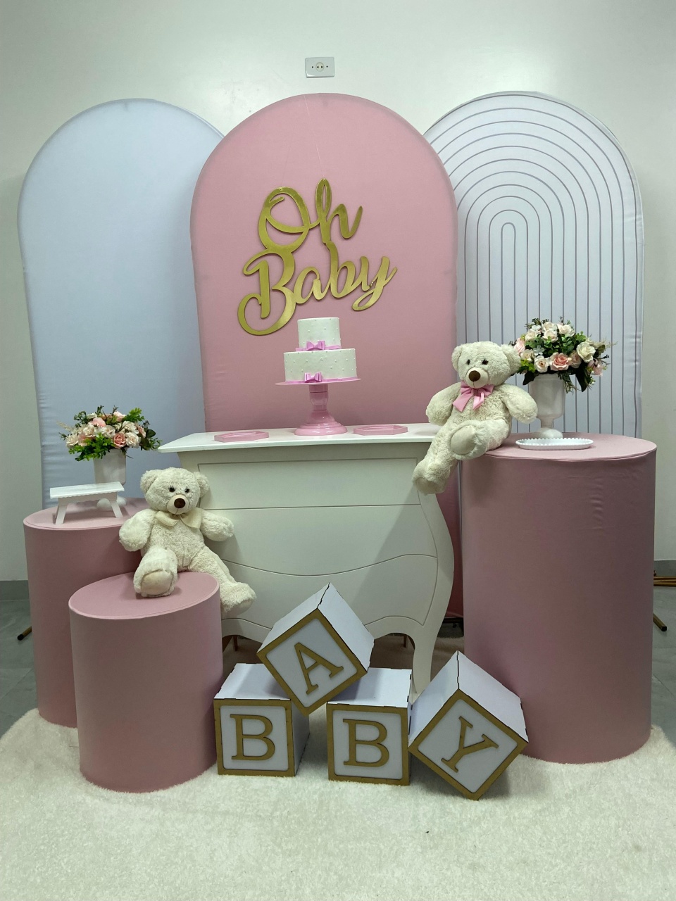 Oh Baby Trio  Romano Rosa  - A FESTA E DECORAÇÃO