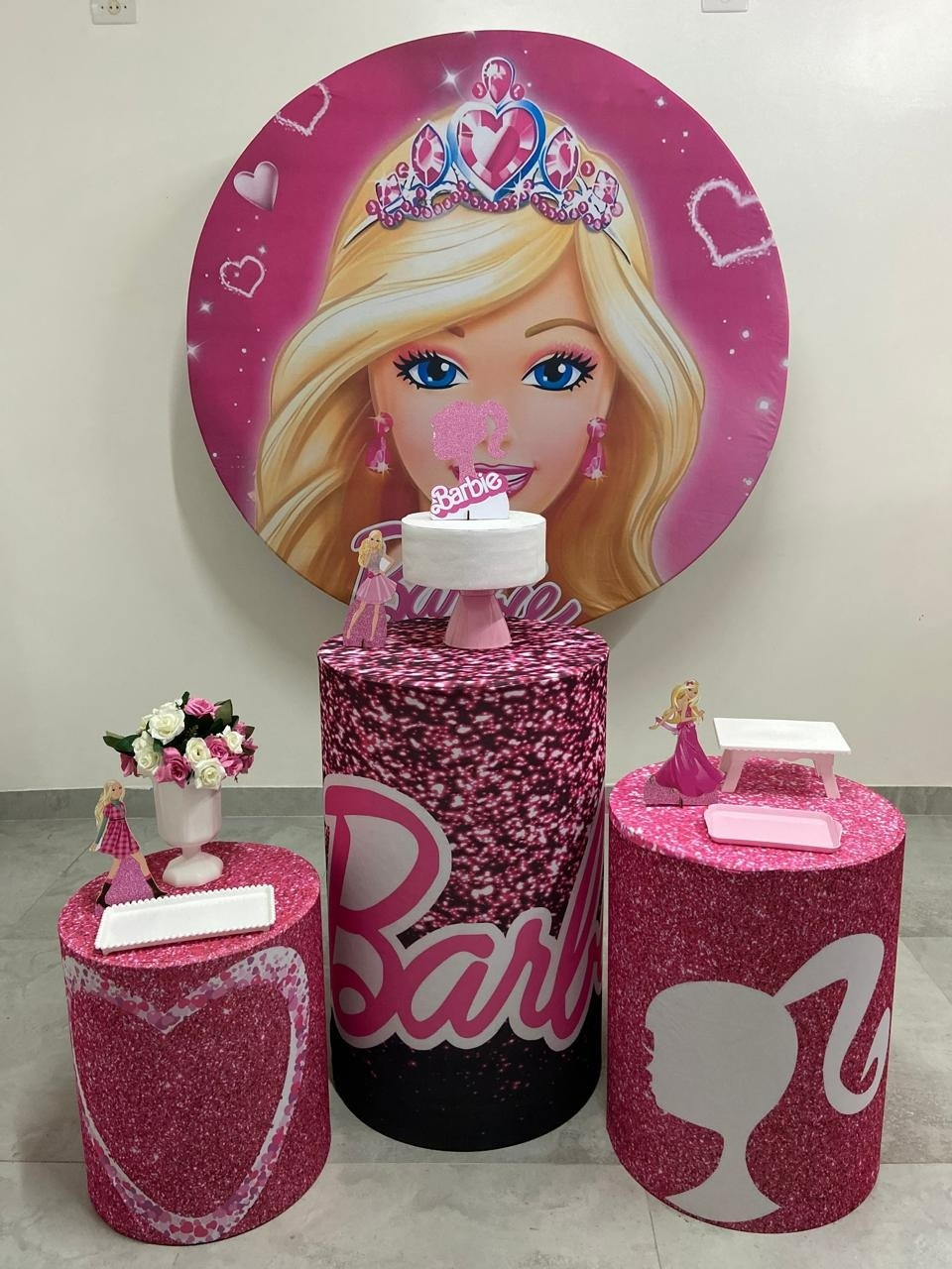 Barbie 2 Kit Básico - A FESTA E DECORAÇÃO