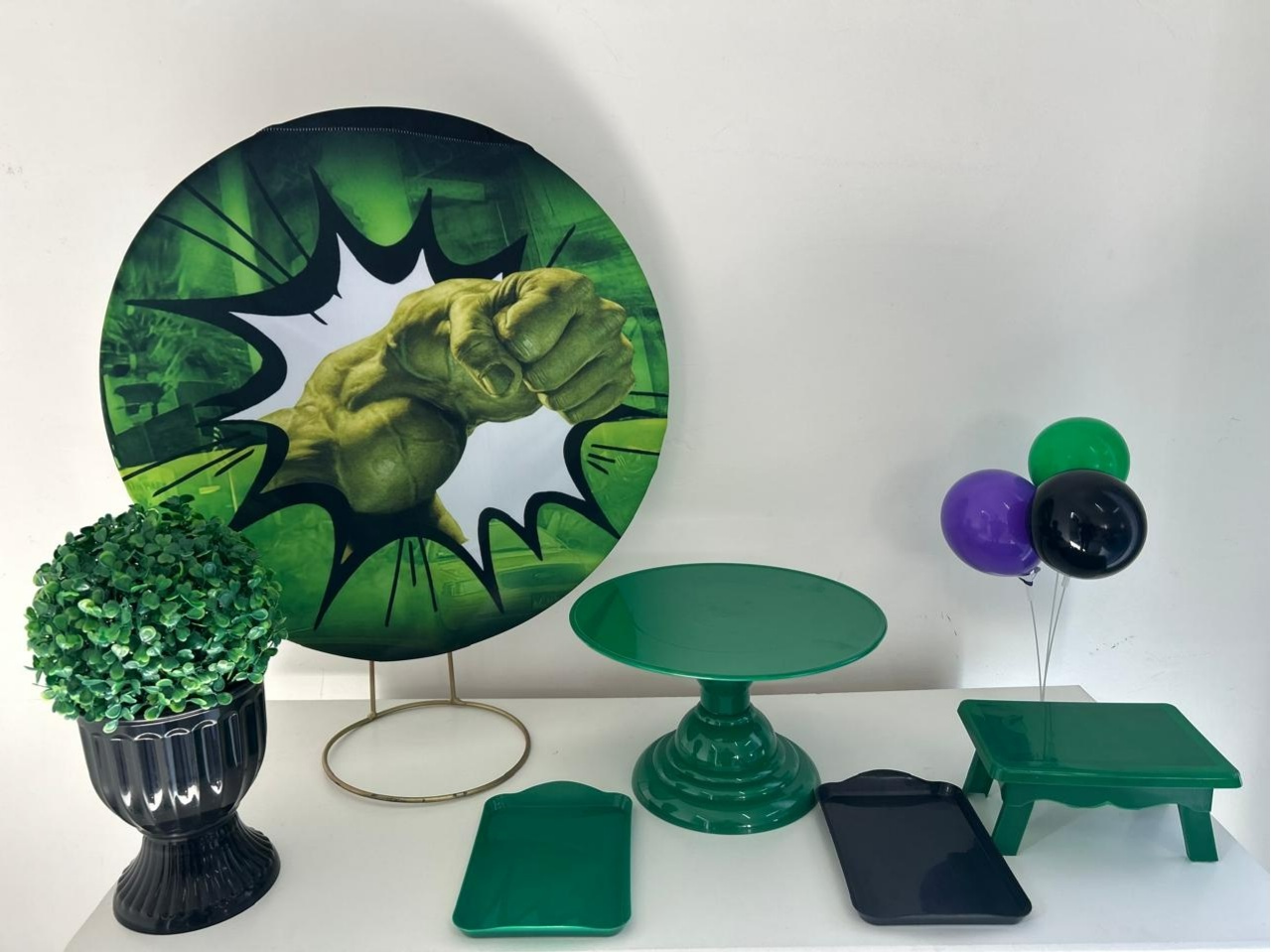 Hulk Festa Na Mesa P - A FESTA E DECORAÇÃO