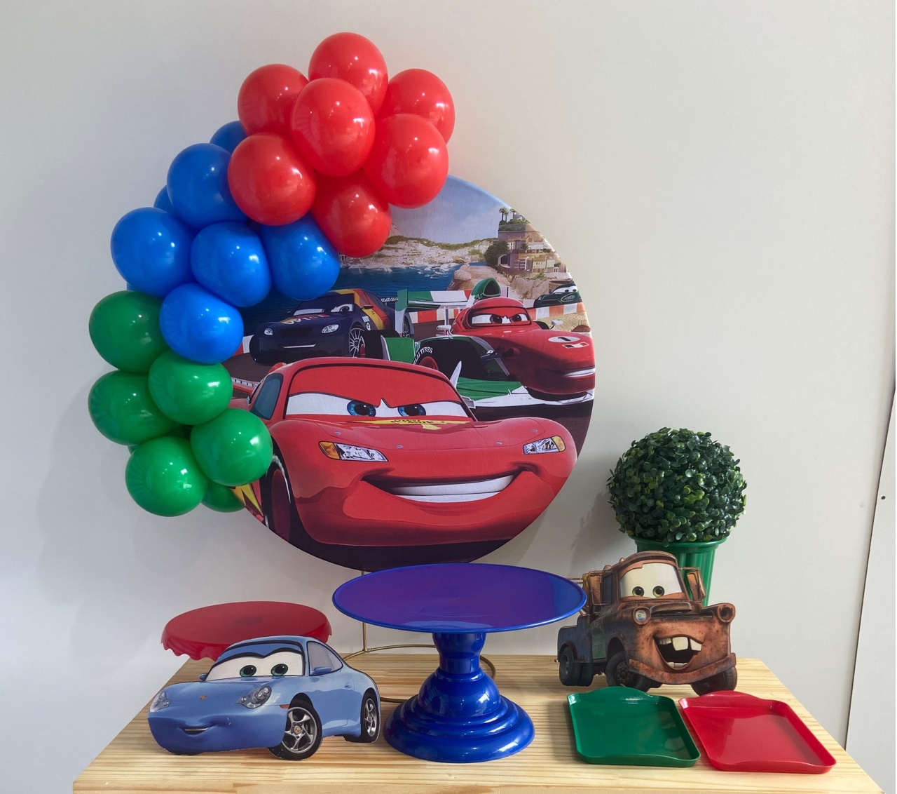 Carros Mac Queen Festa Na Mesa Kit M - A FESTA E DECORAÇÃO