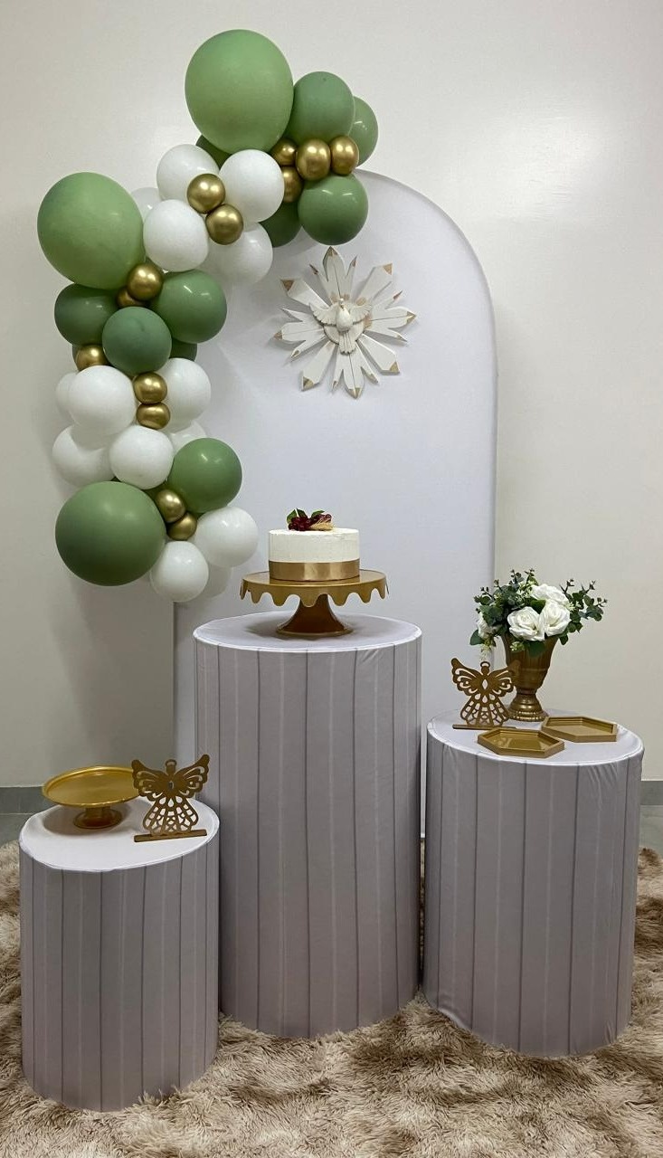  Kit Painel Romano Branco, Espírito Santo Com Cilindros  - A FESTA E DECORAÇÃO