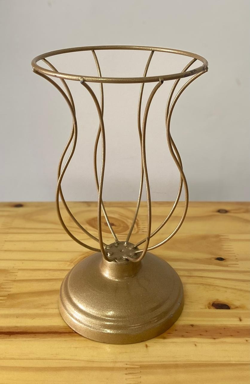Vaso Aramado  P - A FESTA E DECORAÇÃO