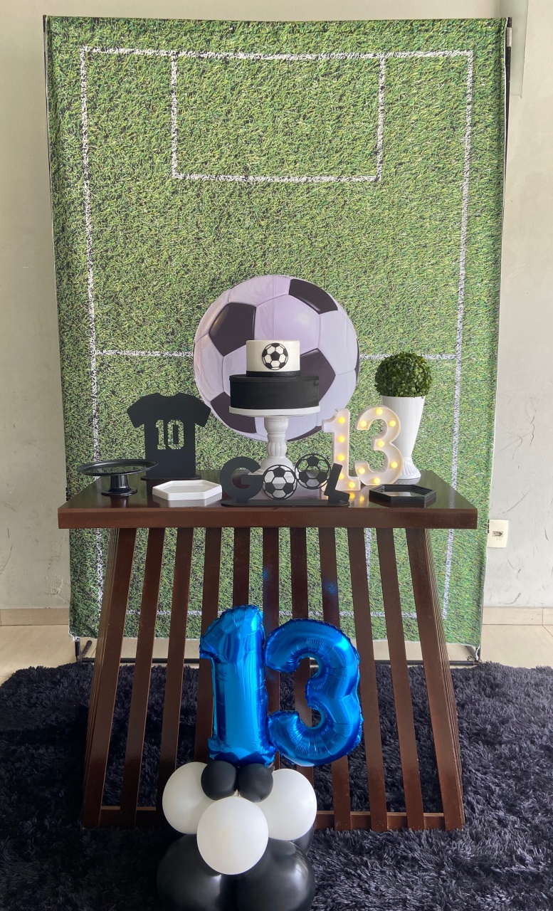 Campo de Futebol Com Mesa Ripada Kit Super  Luxo - A FESTA E DECORAÇÃO