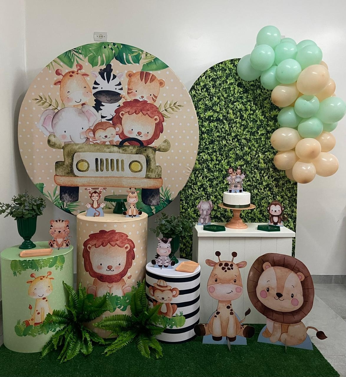 Safari Aquarela Kit  Super Luxo  - A FESTA E DECORAÇÃO