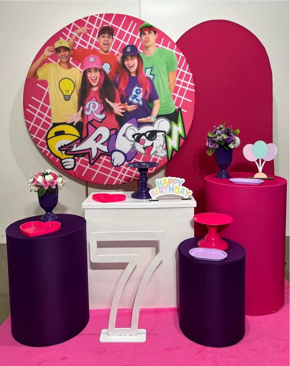 Emilly Vick - dos Rosas Kit Luxo - A FESTA E DECORAÇÃO