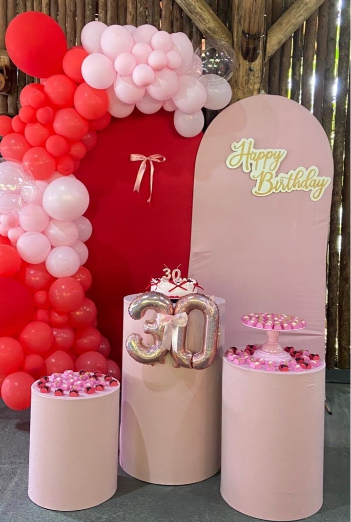Romano Vermelho E Rosa Com Cilindros - A FESTA E DECORAÇÃO