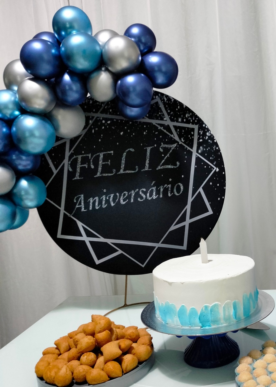 Kit Festa Na Mesa M Feliz Aniversário Preto E Prata  - A FESTA E DECORAÇÃO