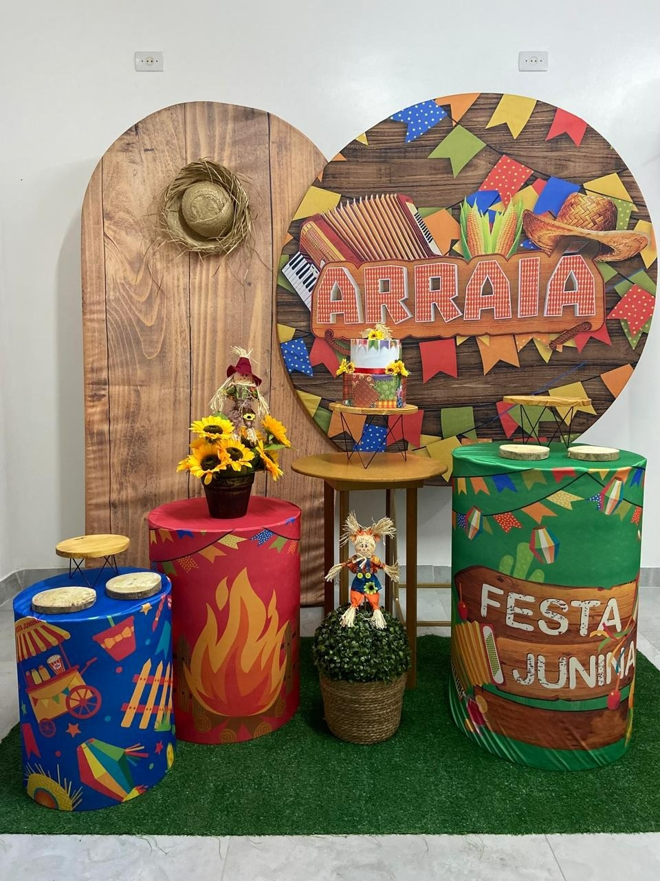  Junino Araiá Kit Luxo - A FESTA E DECORAÇÃO
