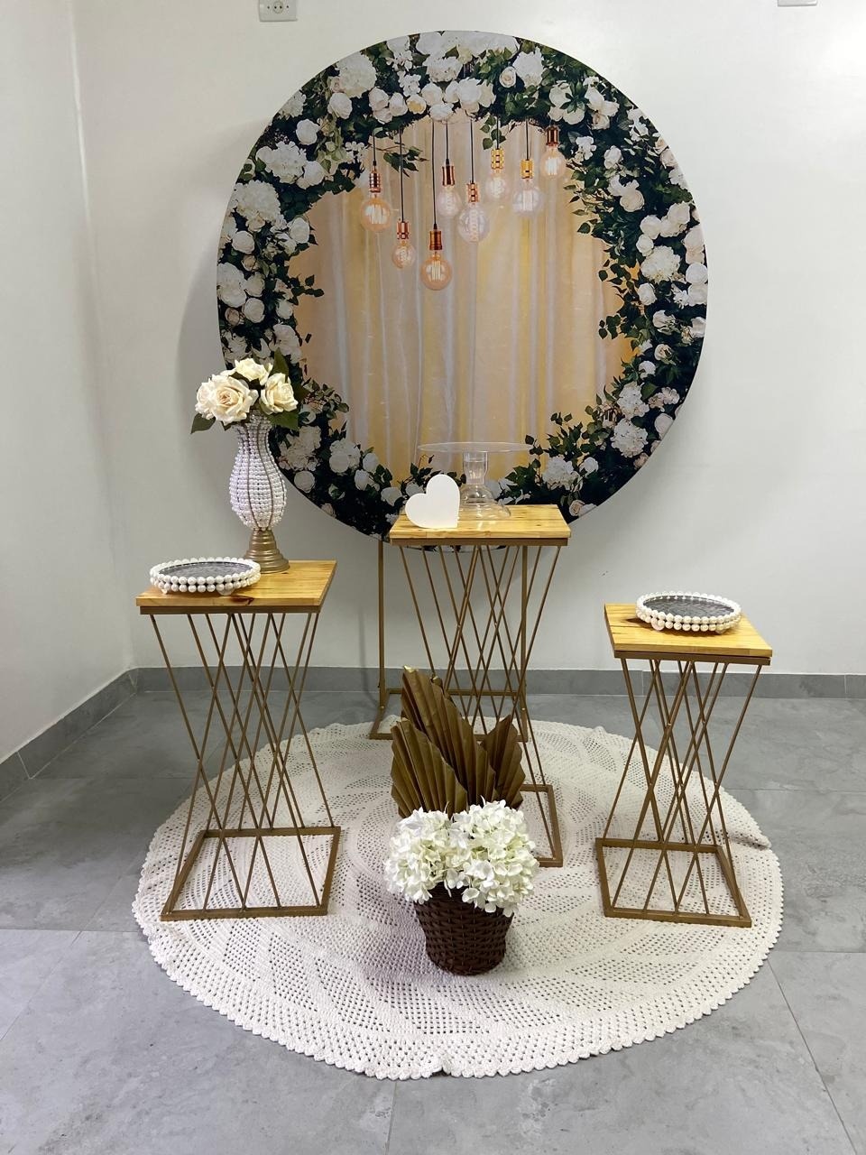 Floral Verde Com Mesas de Ferro Kit Luxo  - A FESTA E DECORAÇÃO