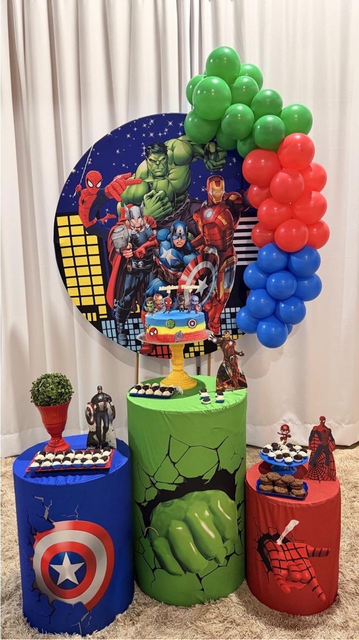Heróis  Kit Completo Com Balões - A FESTA E DECORAÇÃO