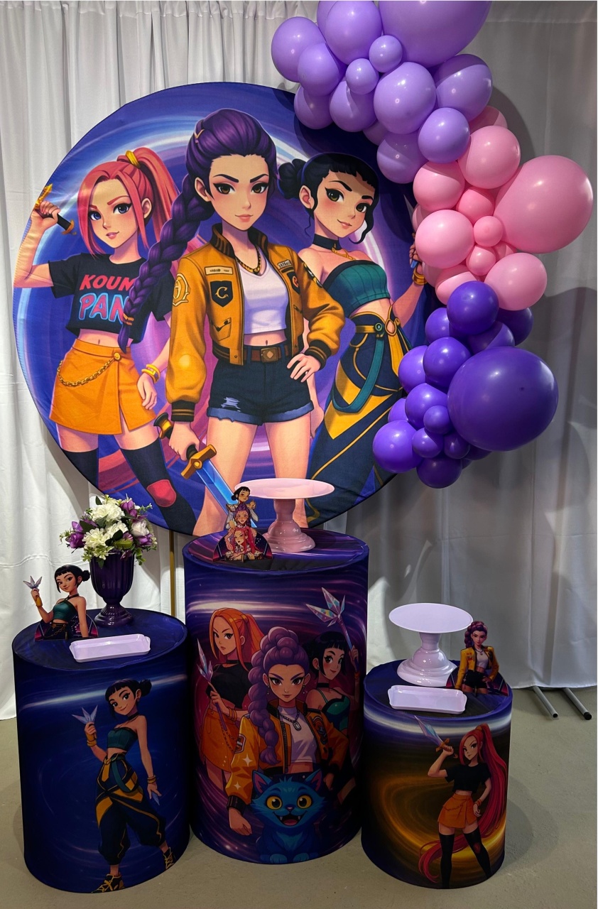Kit Completo Com Balões Guerreira K-Pop 2 - A FESTA E DECORAÇÃO