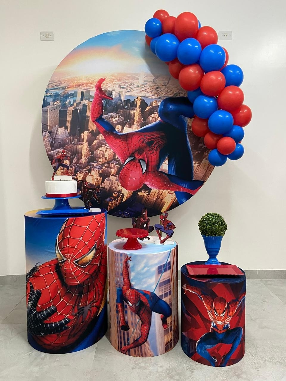 Kit Completo Com Balões Homem Aranha  - A FESTA E DECORAÇÃO