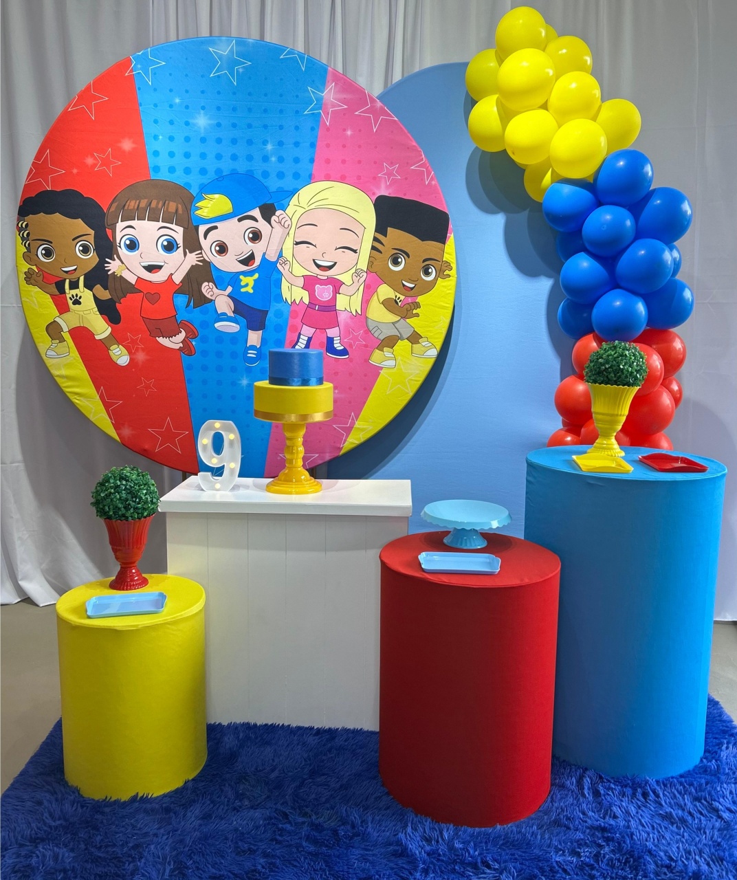 Lucas Neto E As Aventureiras Kitsuper Luxo Menino - A FESTA E DECORAÇÃO