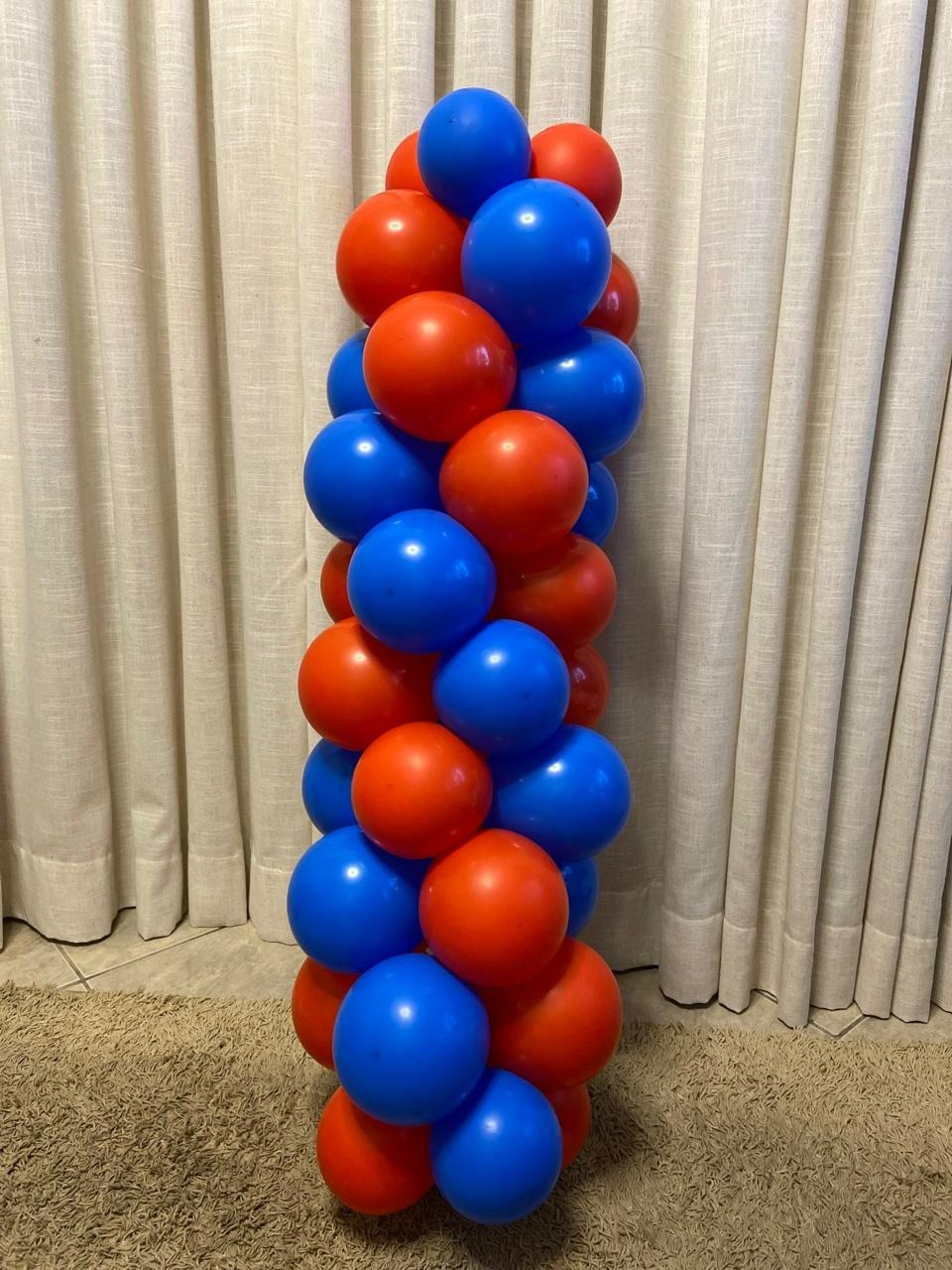Arco de Balões Aspiral  1,50M Cores Nas Cores Do Tema ( Tons Simples)  - A FESTA E DECORAÇÃO