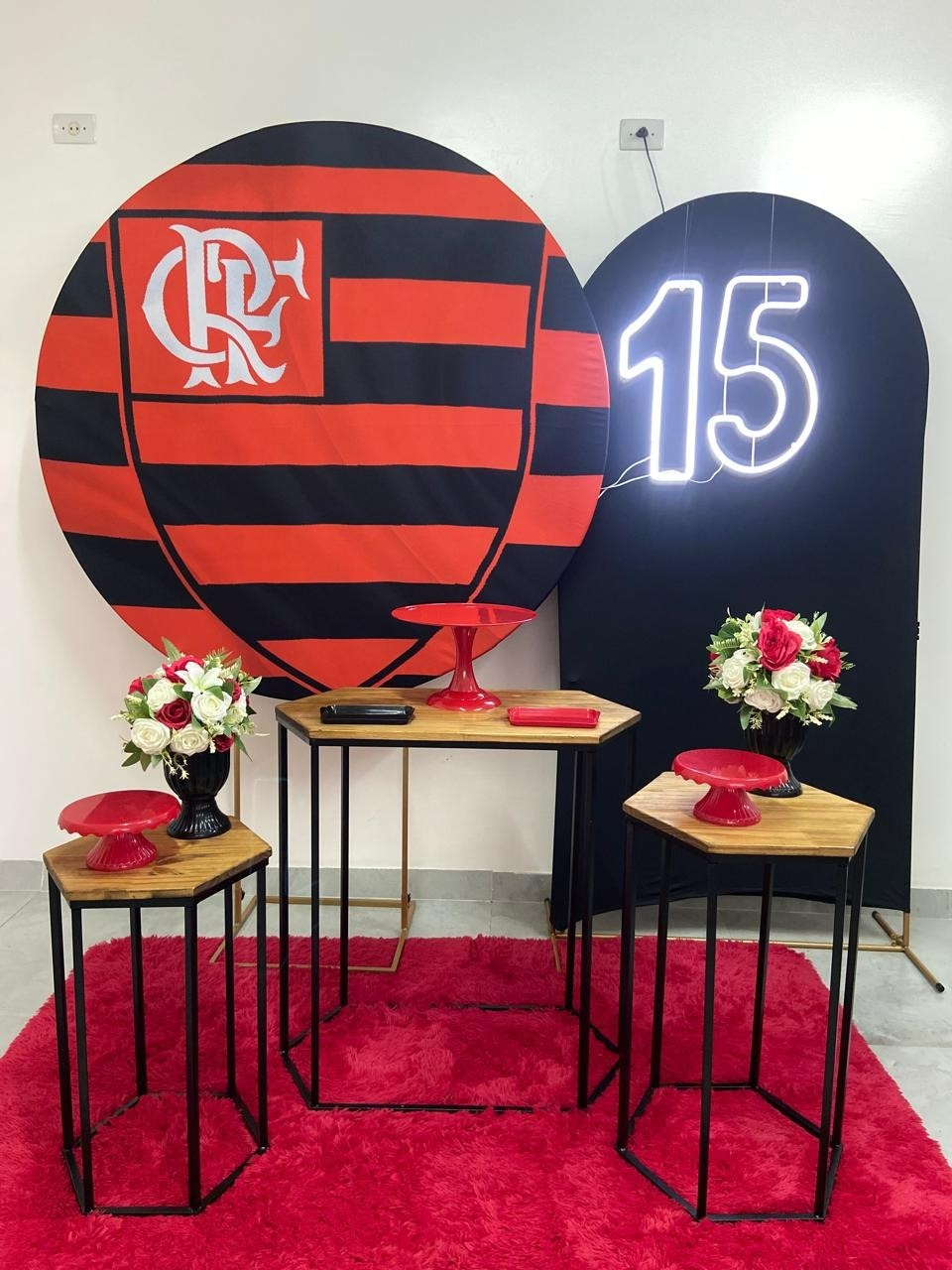 Flamengo Feminino Com Mesas - A FESTA E DECORAÇÃO
