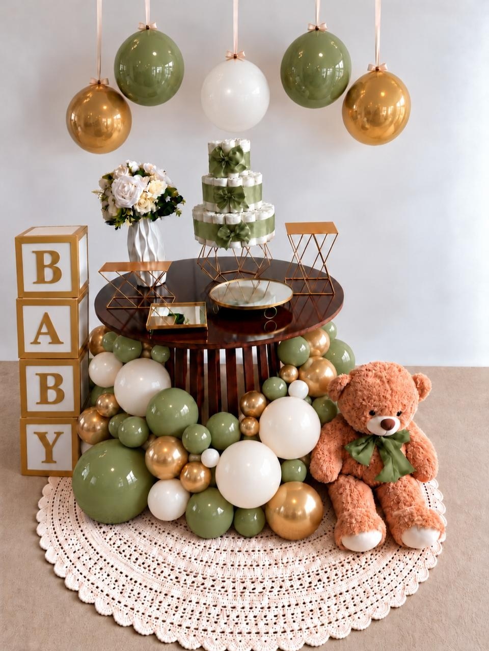 Chá de Bebê Verde Oliva E Dourado - A FESTA E DECORAÇÃO