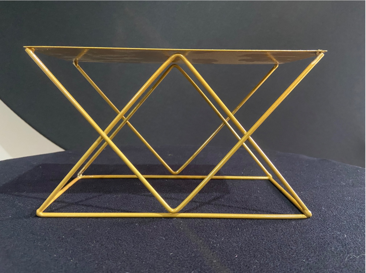 Bandeja Alta Metal 20Cm X 9Cm X 12Cm Alt - A FESTA E DECORAÇÃO