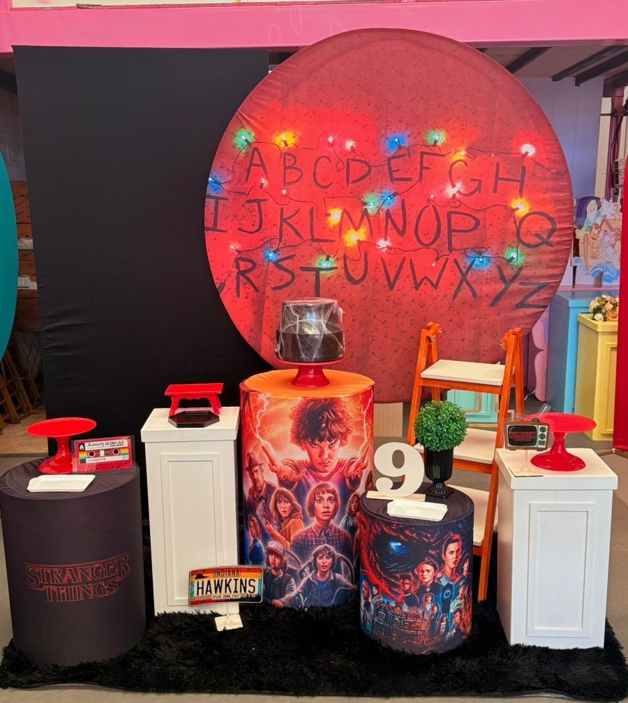 Stranger Things  + Lateral G + Cubos M E P (Cópia) - suh pegue monte 