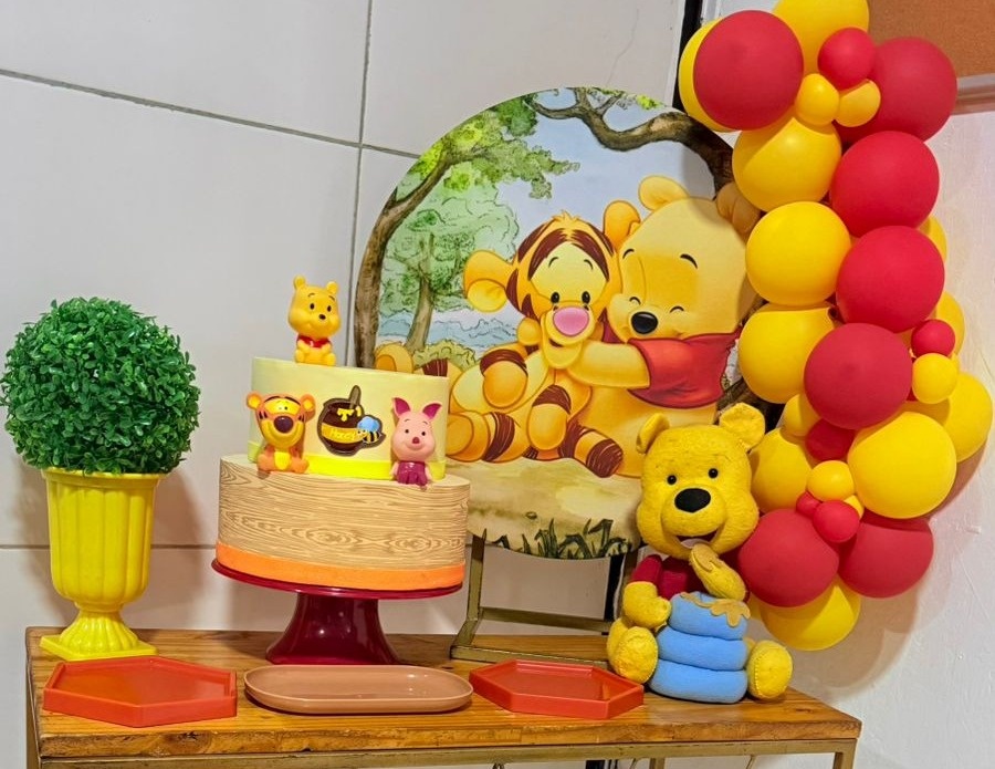 Festa Na Mesa Ursinho Pooh ( Colorido ) - suh pegue monte 