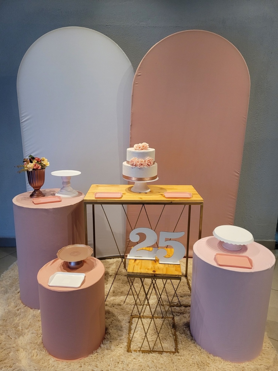 Romano Branco E Rose + Mesa Trançada G   - suh pegue monte 